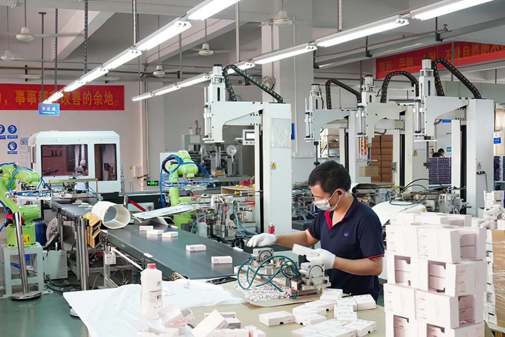 Automatic assembly box