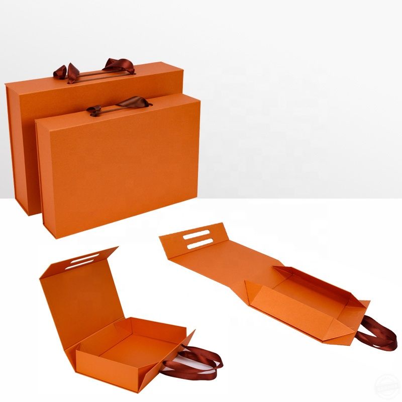 Choose folding boxes for gifts to create a beautiful packaging experience